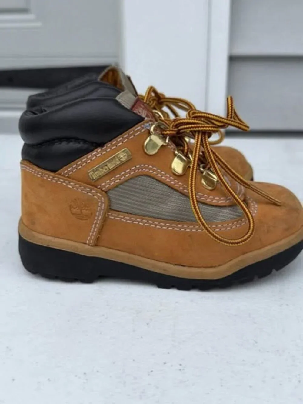 Timberland Toddler Premium Waterproof Boots Wheat Nubuck Size 9